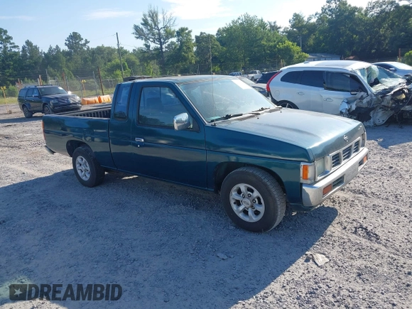 1997 Nissan Frontier XE z VIN 1N6SD16S8VC335988, wystawiony jako IAAI lot #42613615 z przebiegiem 213 324 mil mil oraz . Historia ofert i sprzedaży dostępna na DreamBid. Obrazek 1.