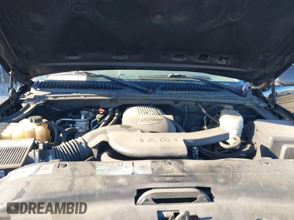 2005 Cadillac Escalade with VIN 1GYEC63T95R123072, listed as a IAAI auction lot 41861375 with 211,825 mi miles and . Bid and sale history available at DreamBid. Image 10.