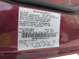 2005 Mercury Grand Marquis GS z VIN 2MEFM74W05X641274, wystawiony jako IAAI lot #42298098 z przebiegiem 159 424 mil mil oraz . Historia ofert i sprzedaży dostępna na DreamBid. Obrazek 9.