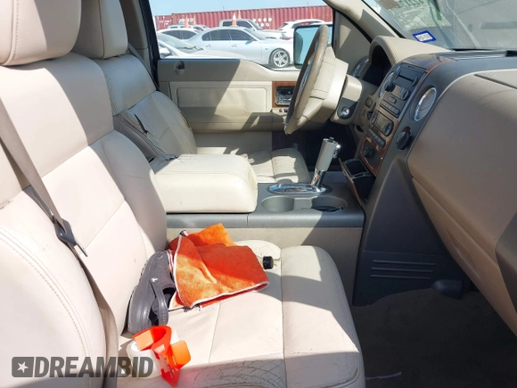 2004 Ford F-150 XL with VIN 1FTPX12594NC68479, listed as a IAAI auction lot 42217394 with 225,109 mi miles and . Bid and sale history available at DreamBid. Image 5.