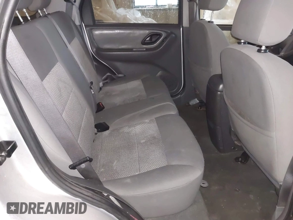2006 Ford Escape XLT with VIN 1FMYU03196KA11342, listed as a IAAI auction lot 42237654 with 146,929 mi miles and . Bid and sale history available at DreamBid. Image 8.