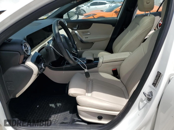 2019 Mercedes-Benz A 220 с VIN WDD3G4EB6KW022018, выставлен на аукционе Copart как лот 60077085 с пробегом 75 479 миль миль и Чистый • Clean title. История ставок и продаж доступна на DreamBid. Изображение 7.