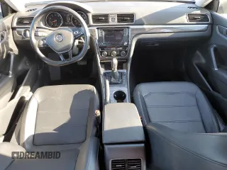 2016 Volkswagen Passat SE z VIN 1VWBT7A3XGC026550, wystawiony jako Copart lot #53046825 z przebiegiem 167 155 mil mil oraz Szkoda całkowita • Salvage title. Historia ofert i sprzedaży dostępna na DreamBid. Obrazek 8.