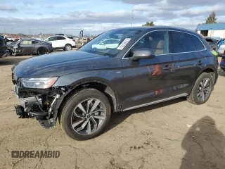 2023 Audi Q5 S line Premium with VIN WA1GAAFY8P2186992, listed as a Copart auction lot 41685755 with 10,560 mi miles and Clean Title. Bid and sale history available at carsss.com. Image 1.