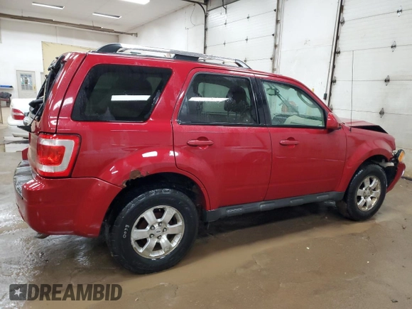 2010 Ford Escape Limited z VIN 1FMCU0E71AKC15699, wystawiony jako Copart lot #85142614 z przebiegiem 139 119 mil mil oraz Czysty tytuł • Clean title. Historia ofert i sprzedaży dostępna na DreamBid. Obrazek 3.
