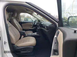 2024 Ford Explorer Limited with VIN 1FMSK8FH0RGA28427, listed as a IAAI auction lot 42017689 with 30,222 mi miles. Bid and sale history available at carsss.com. Image 5.