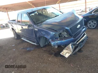 2006 Ford F-150 XLT z VIN 1FTPX14526FB18529, wystawiony jako IAAI lot #42279274 z przebiegiem 185 865 mil mil oraz . Historia ofert i sprzedaży dostępna na DreamBid. Obrazek 1.