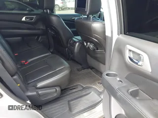 2014 Nissan Pathfinder Platinum Hybrid with VIN 5N1CR2MN2EC651300, listed as a IAAI auction lot 42417443 with 144,710 mi miles and . Bid and sale history available at DreamBid. Image 8.