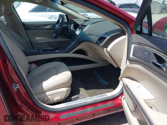 2016 Lincoln MKZ с VIN 3LN6L2G91GR618905, выставлен на аукционе IAAI как лот 42068968 с пробегом 34 942 миль миль и . История ставок и продаж доступна на DreamBid. Изображение 5.