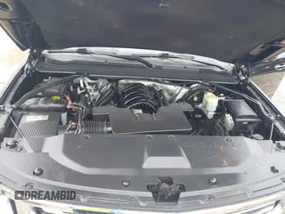 2018 Chevrolet Suburban Premier z VIN 1GNSKJKC2JR250540, wystawiony jako IAAI lot #41475451 z przebiegiem 38 751 mil mil oraz . Historia ofert i sprzedaży dostępna na DreamBid. Obrazek 10.