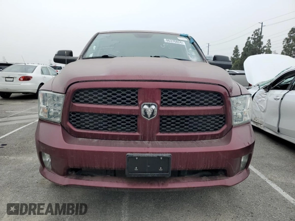 2018 Ram 1500 Express z VIN 1C6RR7KG9JS277436, wystawiony jako Copart lot #86376824 z przebiegiem 71 354 mil mil oraz Czysty tytuł • Clean title. Historia ofert i sprzedaży dostępna na DreamBid. Obrazek 5.