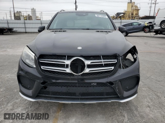 2016 Mercedes-Benz GLE 350 z VIN 4JGDA5JB4GA746480, wystawiony jako Copart lot #56714325 z przebiegiem 130 150 mil mil oraz Szkoda całkowita • Salvage title. Historia ofert i sprzedaży dostępna na DreamBid. Obrazek 5.