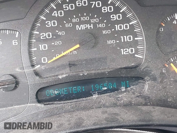 2005 Chevrolet Suburban LT with VIN 3GNEC16Z15G205829, listed as a IAAI auction lot 41690689 with 196,504 mi miles and . Bid and sale history available at DreamBid. Image 15.