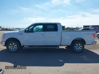 2011 Ford F-150 XLT z VIN 1FTFW1ET2BFC65701, wystawiony jako IAAI lot #42598794 z przebiegiem 209 676 mil mil oraz . Historia ofert i sprzedaży dostępna na DreamBid. Obrazek 14.