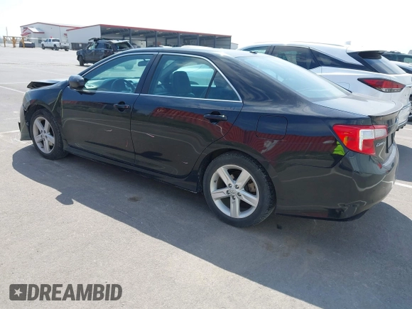 2012 Toyota Camry L with VIN 4T1BF1FK5CU085710, listed as a IAAI auction lot 42059895 with 129,247 mi miles. Bid and sale history available at carsss.com. Image 3.