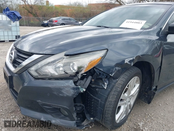 2016 Nissan Altima SR with VIN 1N4BL3AP5GC279974, listed as a IAAI auction lot 41944803 with 133,440 mi miles and . Bid and sale history available at carsss.com. Image 6.