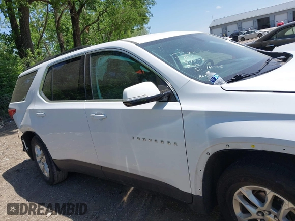 2020 Chevrolet Traverse LT Cloth z VIN 1GNERGKW1LJ123026, wystawiony jako IAAI lot #42289724 z przebiegiem 95 065 mil mil oraz . Historia ofert i sprzedaży dostępna na DreamBid. Obrazek 14.
