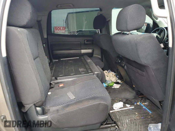2011 Toyota Tundra z VIN 5TFEY5F1XBX100550, wystawiony jako Copart lot #88046105 z przebiegiem Nie podano mil oraz Szkoda całkowita • Salvage title. Historia ofert i sprzedaży dostępna na DreamBid. Obrazek 10.
