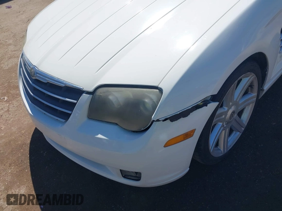 2006 Chrysler Crossfire Limited z VIN 1C3AN69L86X063244, wystawiony jako IAAI lot #41758758 z przebiegiem 125 636 mil mil oraz . Historia ofert i sprzedaży dostępna na DreamBid. Obrazek 6.