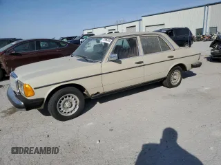 1981 Mercedes-Benz 300 with VIN WDBAB30A2BB219265, listed as a Copart auction lot 77296414 with Not Provided miles and Clean Title. Bid and sale history available at carsss.com. Image 1.