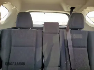 2017 Toyota RAV4 LE z VIN JTMZFREV9HJ137989, wystawiony jako Copart lot #60158975 z przebiegiem 75 840 mil mil oraz Szkoda całkowita • Salvage title. Historia ofert i sprzedaży dostępna na DreamBid. Obrazek 10.