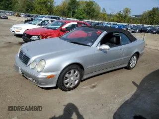 2000 Mercedes-Benz CLK with VIN WDBLK65G6YT051379, listed as a Copart auction lot 71425474 with Not Provided miles and Salvage Title. Bid and sale history available at carsss.com. Image 1.