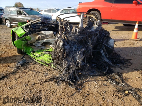 2021 Lamborghini Huracan z VIN ZHWUT5ZF9MLA17679, wystawiony jako Copart lot #65164661 z przebiegiem Nie podano mil oraz Szkoda całkowita • Salvage title. Historia ofert i sprzedaży dostępna na DreamBid. Obrazek 3.