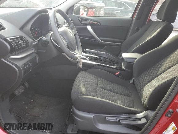 2024 Mitsubishi Eclipse Cross LE z VIN JA4ATVAA6RZ002693, wystawiony jako Copart lot #89358915 z przebiegiem 786 mil mil oraz Szkoda całkowita • Salvage title. Historia ofert i sprzedaży dostępna na DreamBid. Obrazek 7.