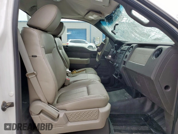 2009 Ford F-150 XL z VIN 1FTPF12V79KB25851, wystawiony jako Copart lot #51171435 z przebiegiem 104 831 mil mil oraz Szkoda całkowita • Salvage title. Historia ofert i sprzedaży dostępna na DreamBid. Obrazek 10.