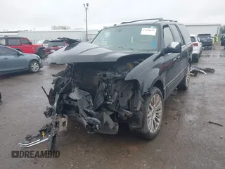 2017 Lincoln Navigator Select z VIN 5LMJJ2HT3HEL04748, wystawiony jako IAAI lot #41958659 z przebiegiem 156 173 mil mil oraz . Historia ofert i sprzedaży dostępna na DreamBid. Obrazek 2.