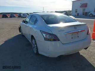 2012 Nissan Maxima 3.5 SV with VIN 1N4AA5AP9CC827871, listed as a IAAI auction lot 41211754 with 122,921 mi miles. Bid and sale history available at carsss.com. Image 3.