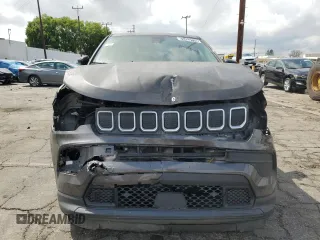 2022 Jeep Compass Sport с VIN 3C4NJDAB9NT144165, выставлен на аукционе Copart как лот 51423775 с пробегом 18 482 миль миль и Чистый • Clean title. История ставок и продаж доступна на DreamBid. Изображение 5.
