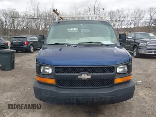 2003 Chevrolet Express Cargo Van with VIN 1GCFG15X631235681, listed as a IAAI auction lot 42059053 with 115,249 mi miles. Bid and sale history available at carsss.com. Image 6.