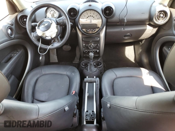 2013 MINI Countryman with VIN WMWZB3C5XDWM08130, listed as a Copart auction lot 45046245 with Not provided miles and Salvage title. Bid and sale history available at DreamBid. Image 8.