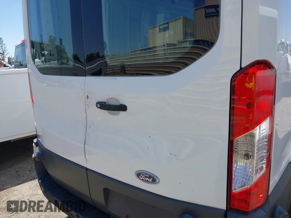 2018 Ford Transit with VIN 1FTYR2CM9JKA52056, listed as a IAAI auction lot 42542981 with 151,835 mi miles and . Bid and sale history available at DreamBid. Image 18.