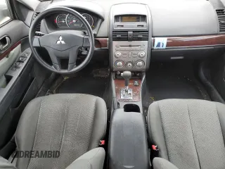 2009 Mitsubishi Galant ES z VIN 4A3AB36F59E031768, wystawiony jako Copart lot #51874305 z przebiegiem 141 638 mil mil oraz Szkoda całkowita • Salvage title. Historia ofert i sprzedaży dostępna na DreamBid. Obrazek 8.