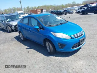 2012 Ford Fiesta SE with VIN 3FADP4BJXCM125881, listed as a IAAI auction lot 42044455 with 156,804 mi miles. Bid and sale history available at carsss.com. Image 1.