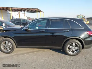 2020 Mercedes-Benz GLC with VIN W1N0G8DB8LF768664, listed as a IAAI auction lot 41306145 with 71,497 mi miles. Bid and sale history available at carsss.com. Image 14.