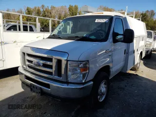 2017 Ford E-Series Commercial with VIN 1FDWE3F64HDC74455, listed as a Copart auction lot 74434294 with 204,816 mi miles and Clean Title. Bid and sale history available at carsss.com. Image 1.