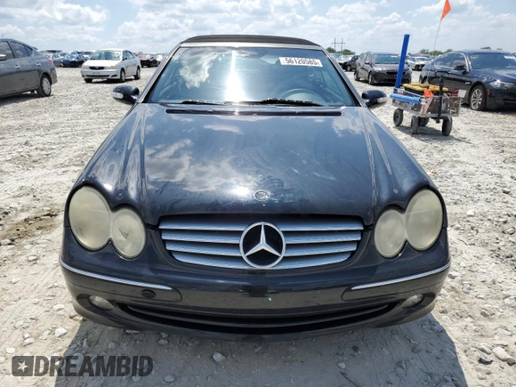 2005 Mercedes-Benz CLK 320 z VIN WDBTK65G75T054495, wystawiony jako Copart lot #56120585 z przebiegiem 130 029 mil mil oraz Szkoda całkowita • Salvage title. Historia ofert i sprzedaży dostępna na DreamBid. Obrazek 5.