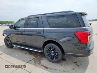 2022 Ford Expedition Max XLT z VIN 1FMJK1HT8NEA62920, wystawiony jako Copart lot #57080095 z przebiegiem 25 632 mil mil oraz Szkoda całkowita • Salvage title. Historia ofert i sprzedaży dostępna na DreamBid. Obrazek 2.