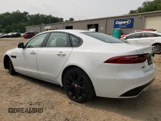 2021 Jaguar XF R-Dynamic SE with VIN SAJBL4GX3MCY88985, listed as a Copart auction lot 62696523 with 12,160 mi miles. Bid and sale history available at carsss.com. Image 2.