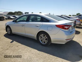2017 Hyundai Sonata 2.4L z VIN 5NPE24AF6HH539683, wystawiony jako Copart lot #58068535 z przebiegiem 46 585 mil mil oraz Czysty tytuł • Clean title. Historia ofert i sprzedaży dostępna na DreamBid. Obrazek 2.