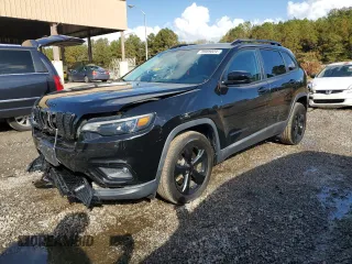 2020 Jeep Cherokee Altitude with VIN 1C4PJLLB5LD510786, listed as a Copart auction lot 78989024 with 68,085 mi miles and Salvage Title. Bid and sale history available at carsss.com. Image 1.