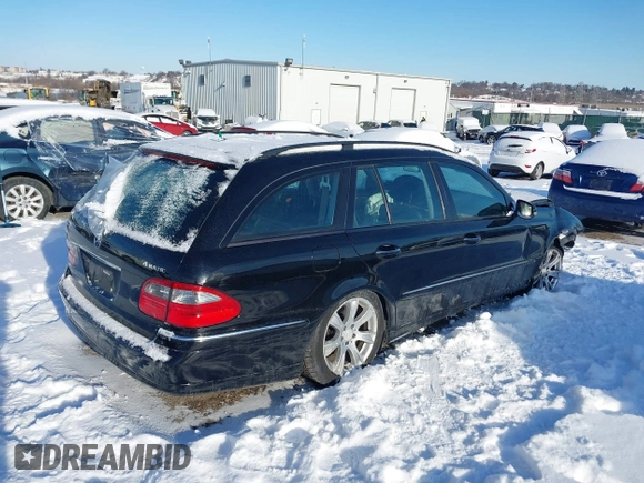 2009 Mercedes-Benz E 350 with VIN WDBUH87X29B379532, listed as a IAAI auction lot 41365711 with Not Provided miles and . Bid and sale history available at DreamBid. Image 4.