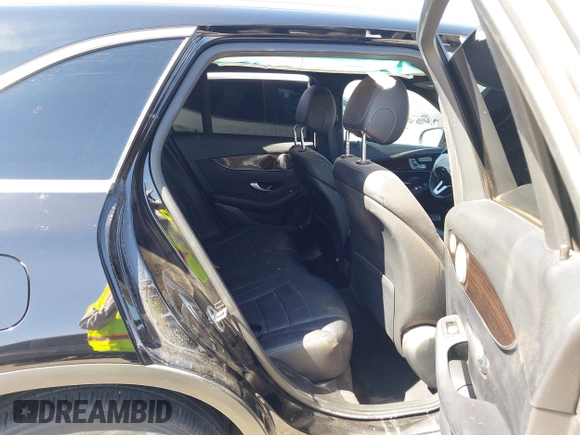 2021 Mercedes-Benz GLC 300 with VIN W1N0G8EBXMF984449, listed as a IAAI auction lot 42078933 with 35,857 mi miles and . Bid and sale history available at DreamBid. Image 8.