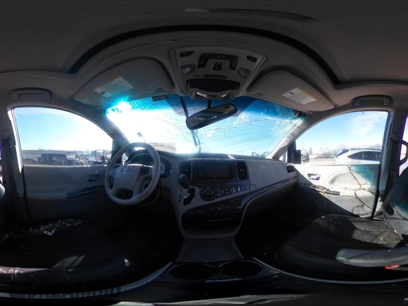 2014 Toyota Sienna SE with VIN 5TDXK3DC3ES521202, listed as a IAAI auction lot 41579320 with 182,982 mi miles and . Bid and sale history available at DreamBid. Image 18.