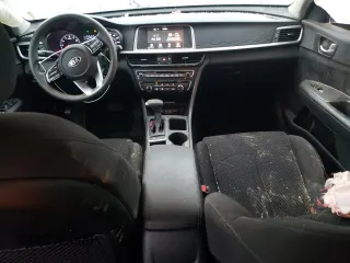 2020 Kia Optima LX with VIN 5XXGT4L37LG387460, listed as a Copart auction lot 82991224 with 83,311 mi miles and Salvage Title. Bid and sale history available at carsss.com. Image 8.
