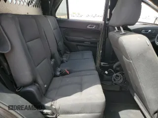 2017 Ford Police Interceptor Utility z VIN 1FM5K8AT7HGD60193, wystawiony jako Copart lot #46113325 z przebiegiem 135 014 mil mil oraz Szkoda całkowita • Salvage title. Historia ofert i sprzedaży dostępna na DreamBid. Obrazek 11.