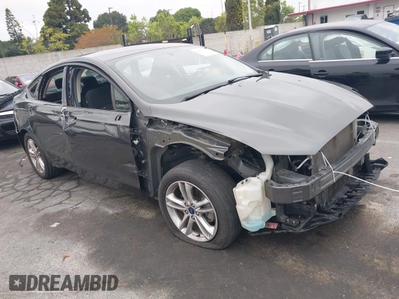2018 Ford Fusion SE with VIN 3FA6P0HD8JR268055, listed as a IAAI auction lot 42151813 with 83,306 mi miles and . Bid and sale history available at carsss.com. Image 1.